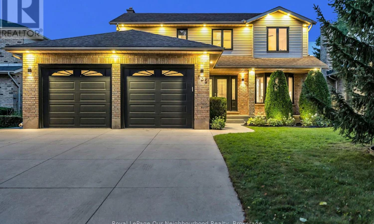 135 Kanata Crescent