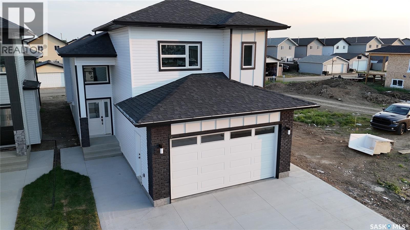 1211 Nightingale Terrace, Saskatoon, SK, S7L 7N5
