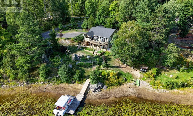 1266 Sandy Lane