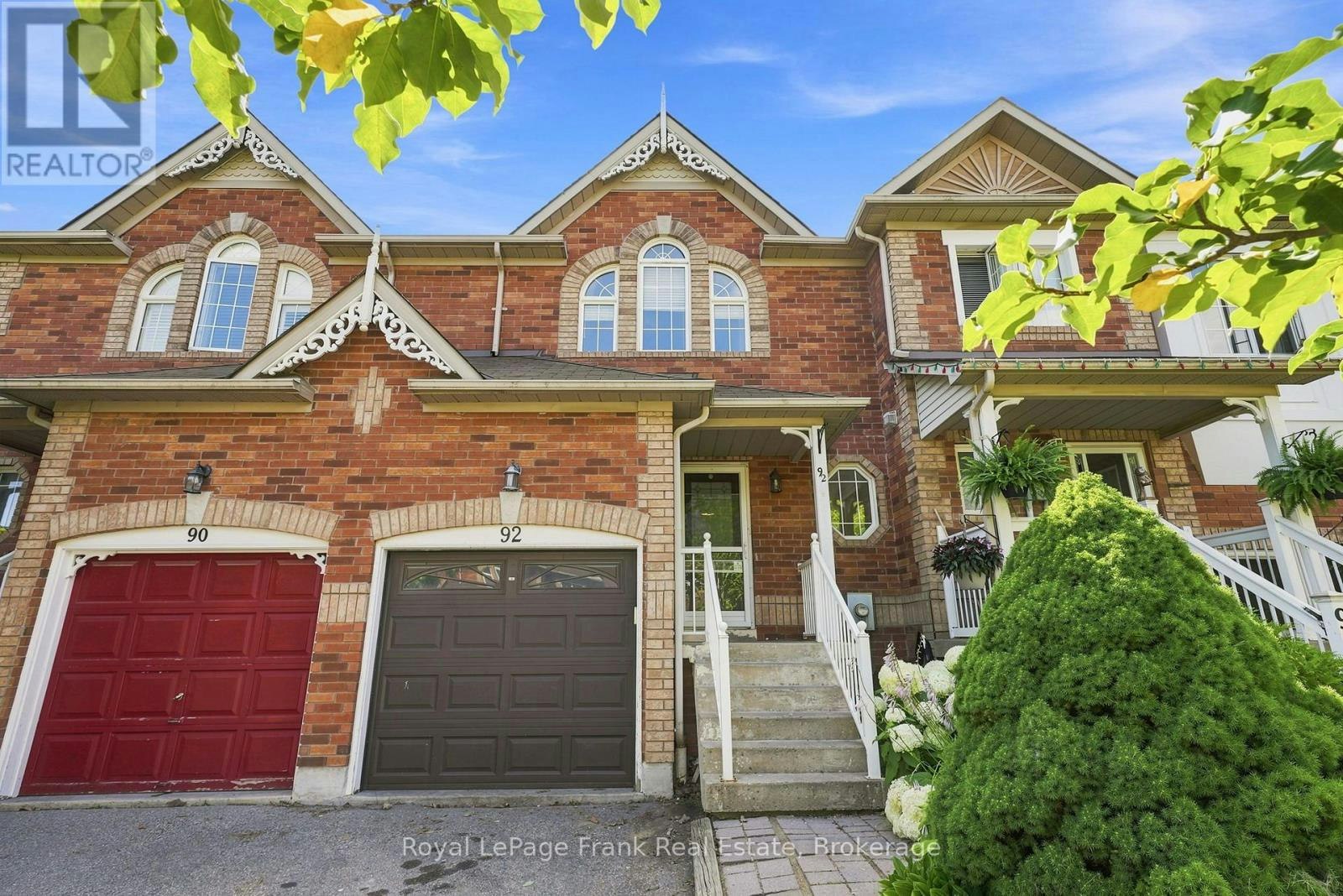 92 Tremount Street, Whitby, ON, L1M 1G2