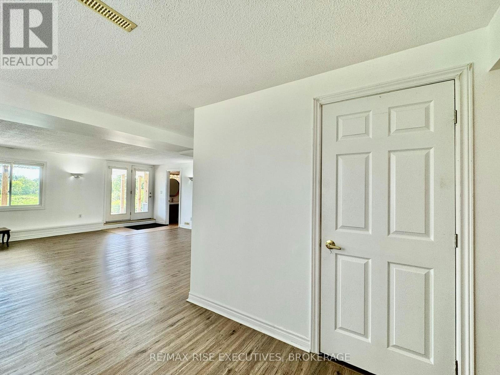 BSMT-679 Melrose Street, Kingston, ON, K7M 9G8 - 9
