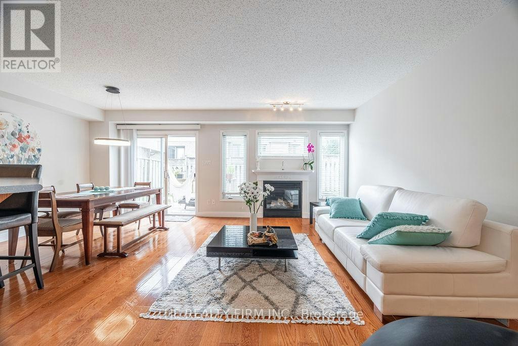 30-320 Ambleside Drive, London, ON, N6G 5H9 - 9