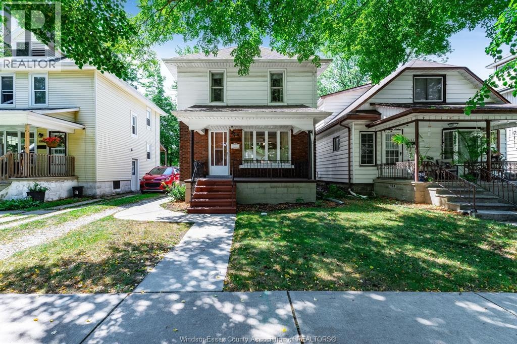 1437 Gladstone Avenue, Windsor, ON, N8X 2P9