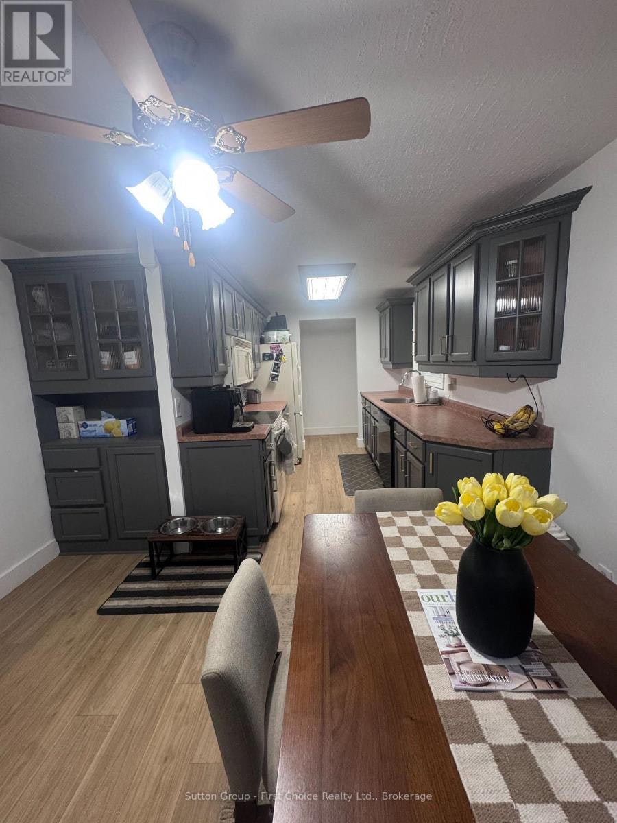 26 Kathryn Crescent, Stratford, ON, N5A 2Y7 - 3