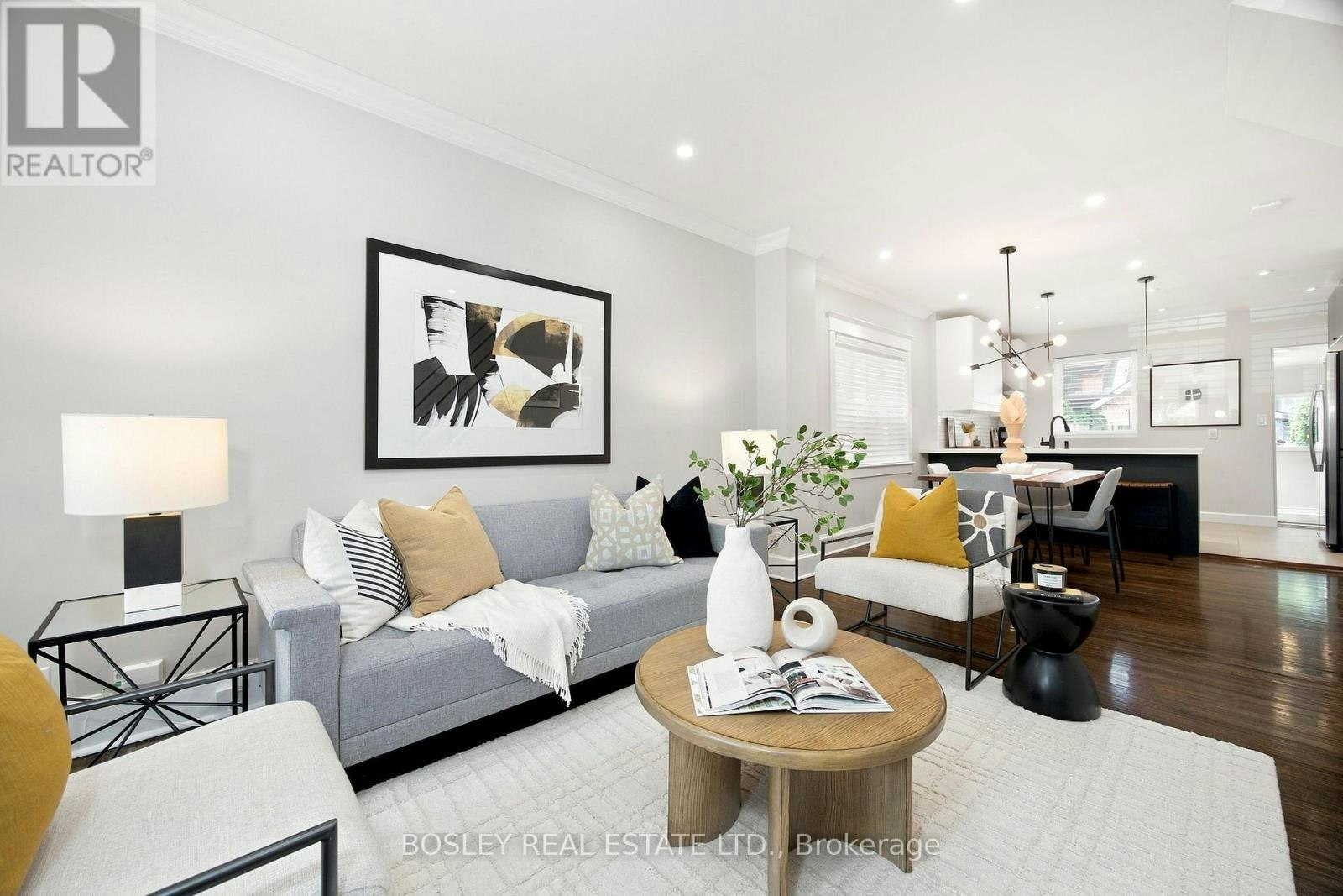 100 Springdale Boulevard, Toronto, ON, M4J 1W9