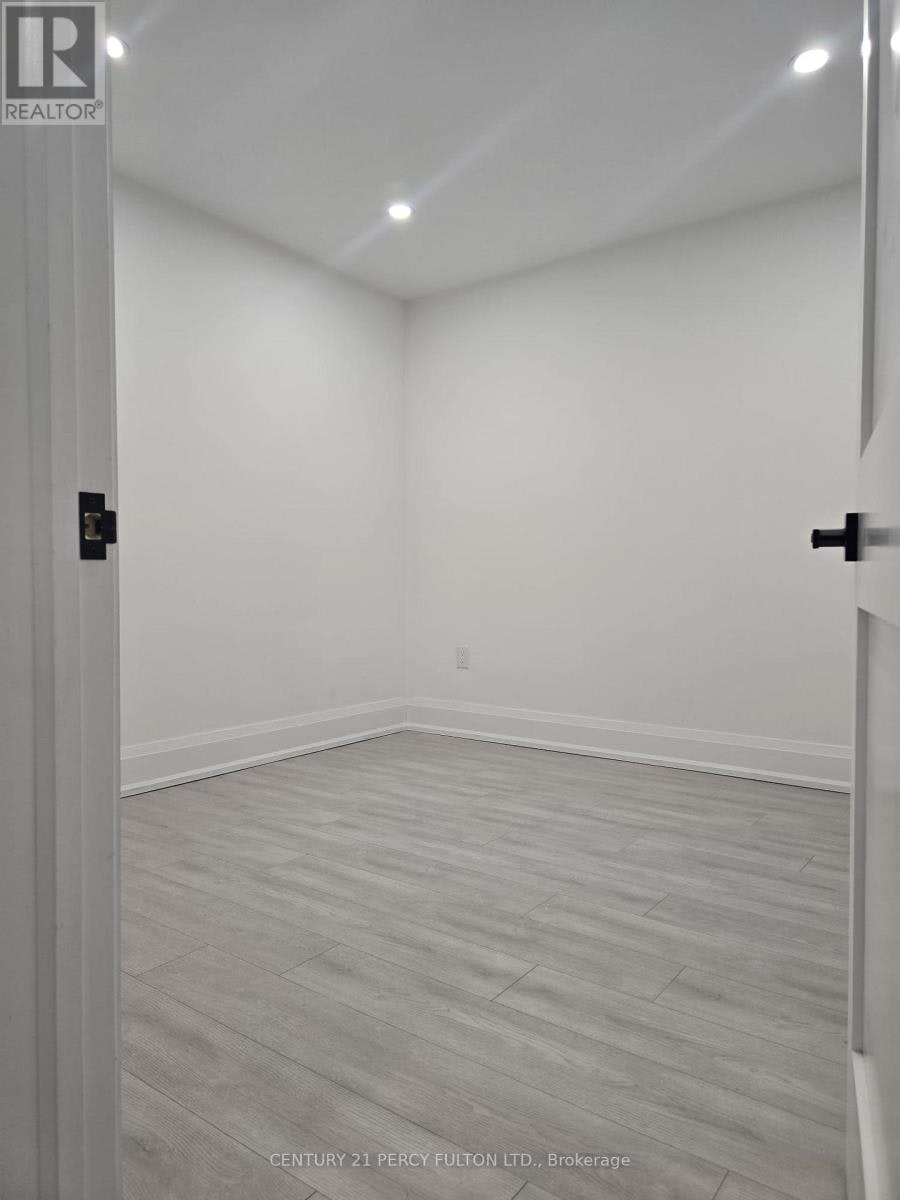 BSMT-195 Danforth Road, Toronto, ON, M1L 3X1 - 6