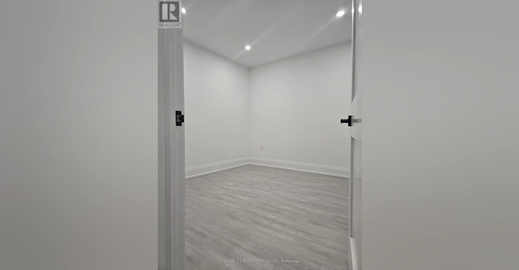 BSMT-195 Danforth Road, Toronto, ON, M1L 3X1 - 6