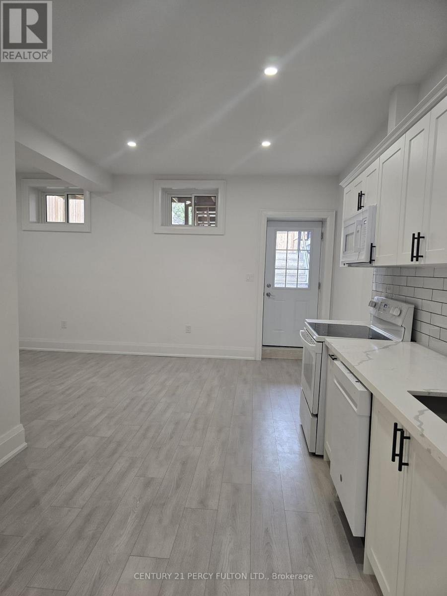 BSMT-195 Danforth Road, Toronto, ON, M1L 3X1 - 4