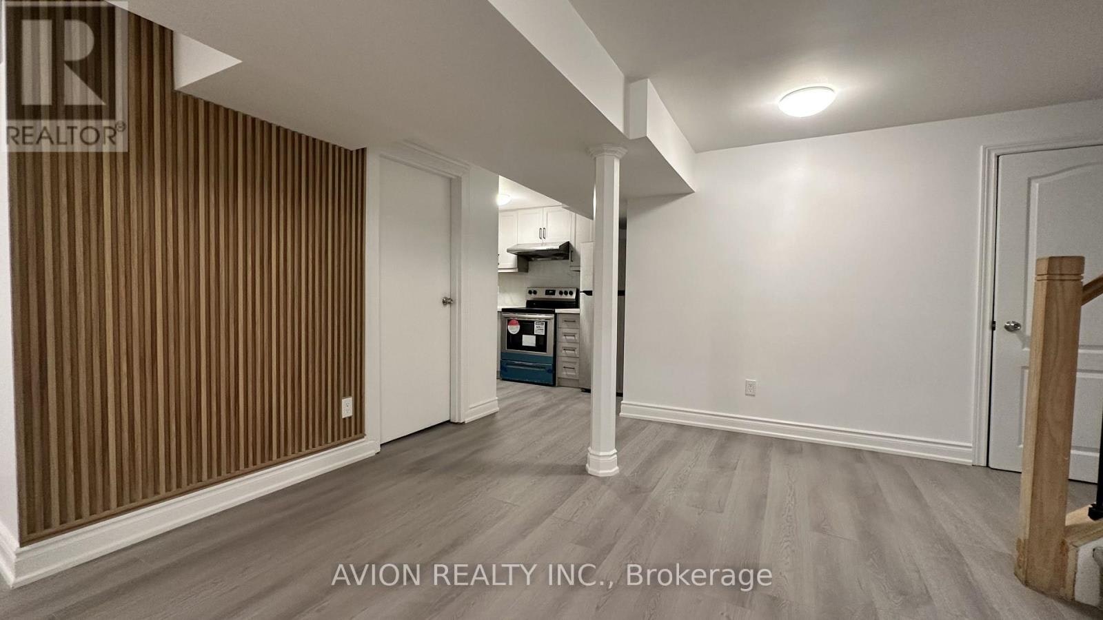 BSMT-70 Barnes Drive, Ajax, ON, L1S 5G5 - 9