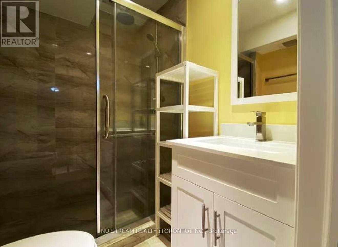 BEDROOM-115 Briggs Avenue, Richmond Hill, ON, L4B 3J5 - 3