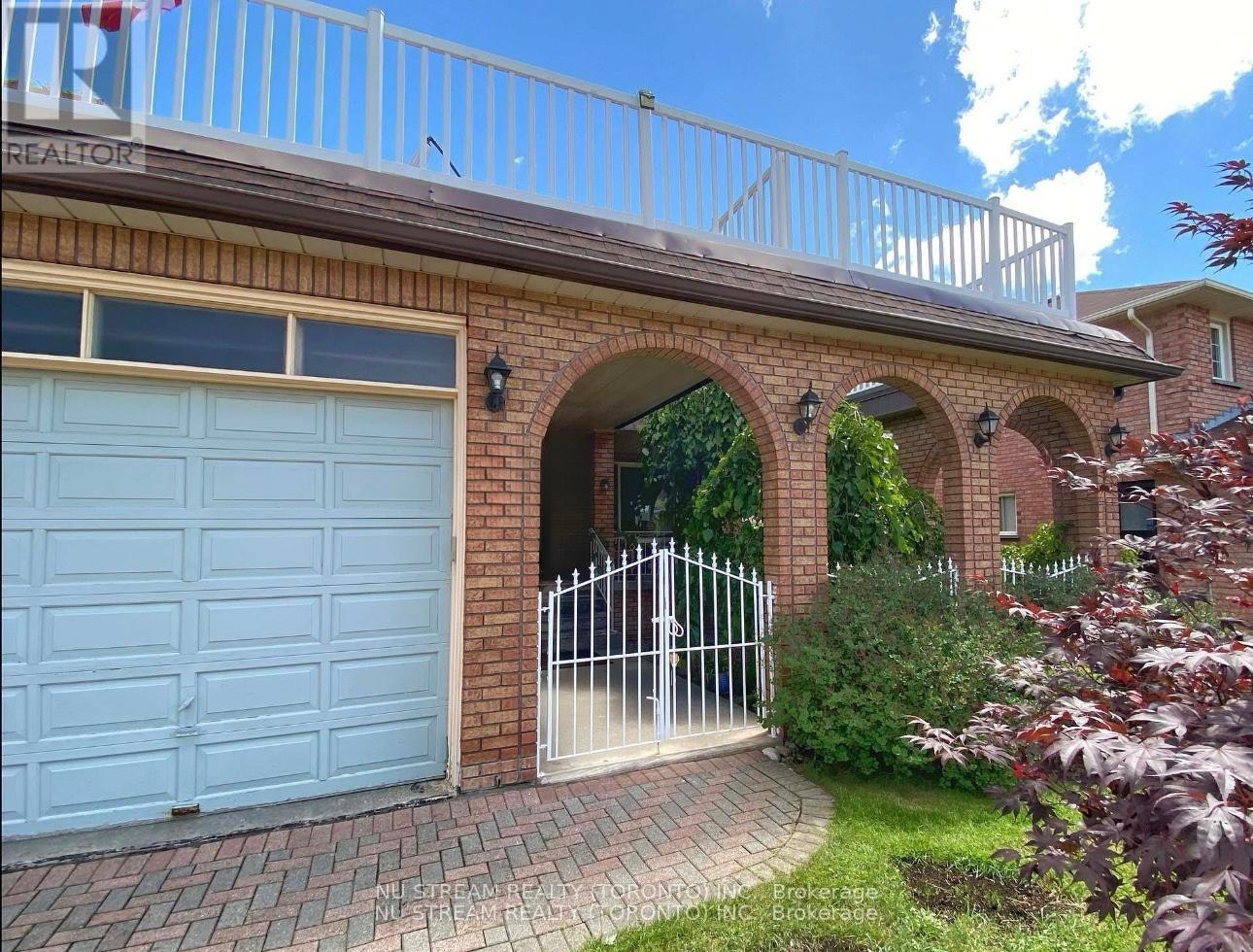 BEDROOM-115 Briggs Avenue, Richmond Hill, ON, L4B 3J5