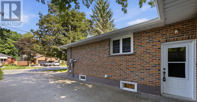 LOWER-40 Bascom Street, Uxbridge, ON, L9P 1J3 - 3