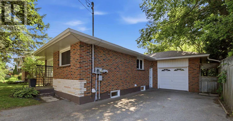 LOWER-40 Bascom Street, Uxbridge, ON, L9P 1J3 - 4