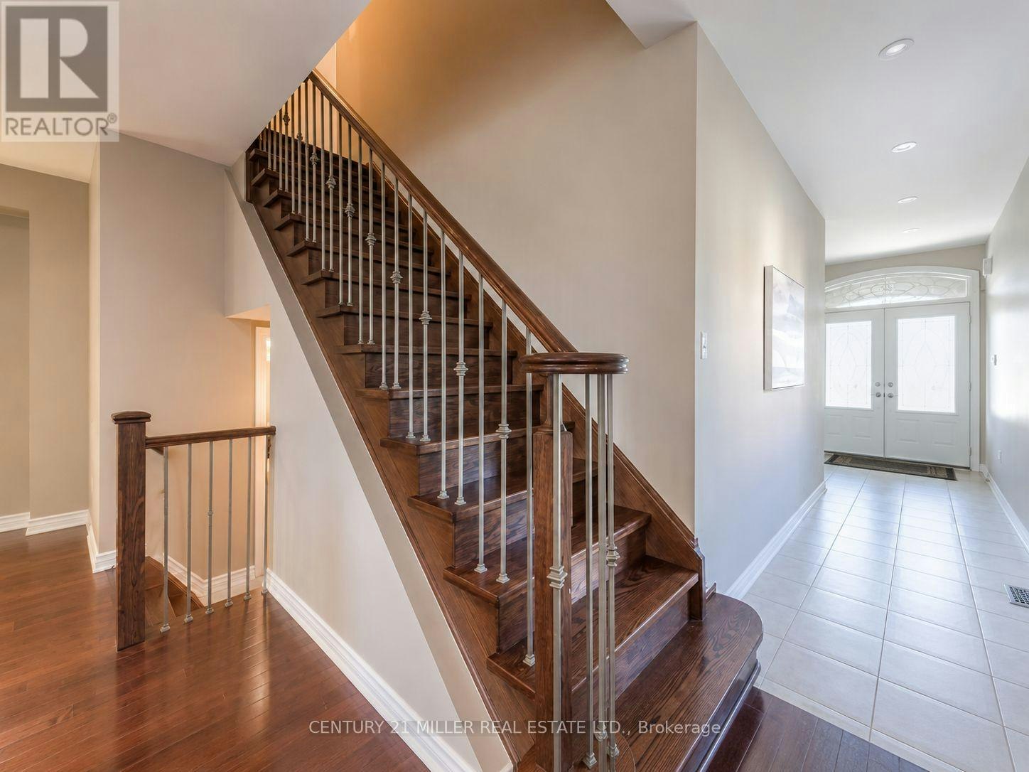 1290 Craigleith Road, Oakville, ON, L6H 0B6 - 2
