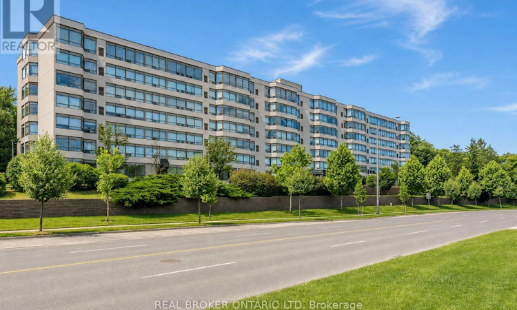 315-521 Riverside Drive