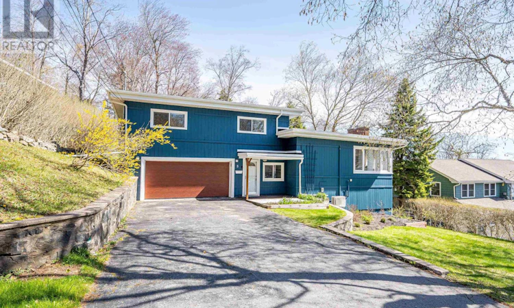 5 Wilson Boulevard