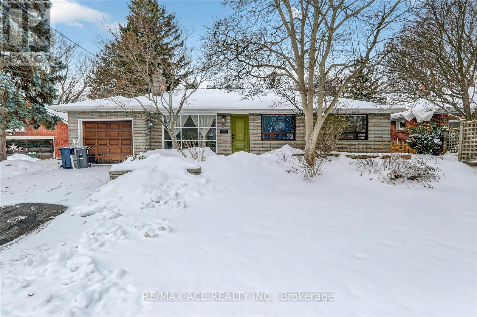 MAIN-40 Brinloor Boulevard, Toronto, ON, M1M 1L5 - 2