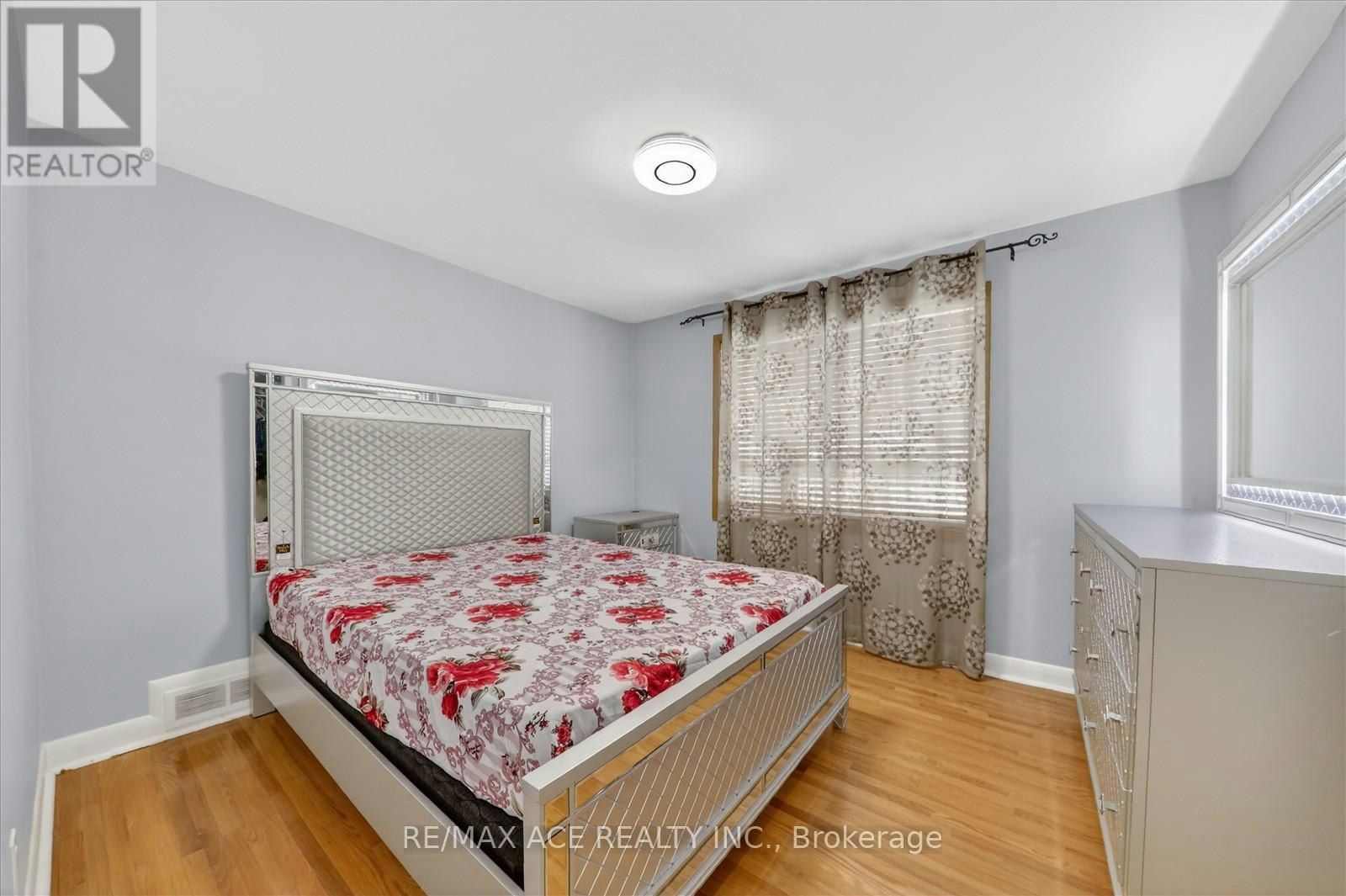 MAIN-40 Brinloor Boulevard, Toronto, ON, M1M 1L5 - 15