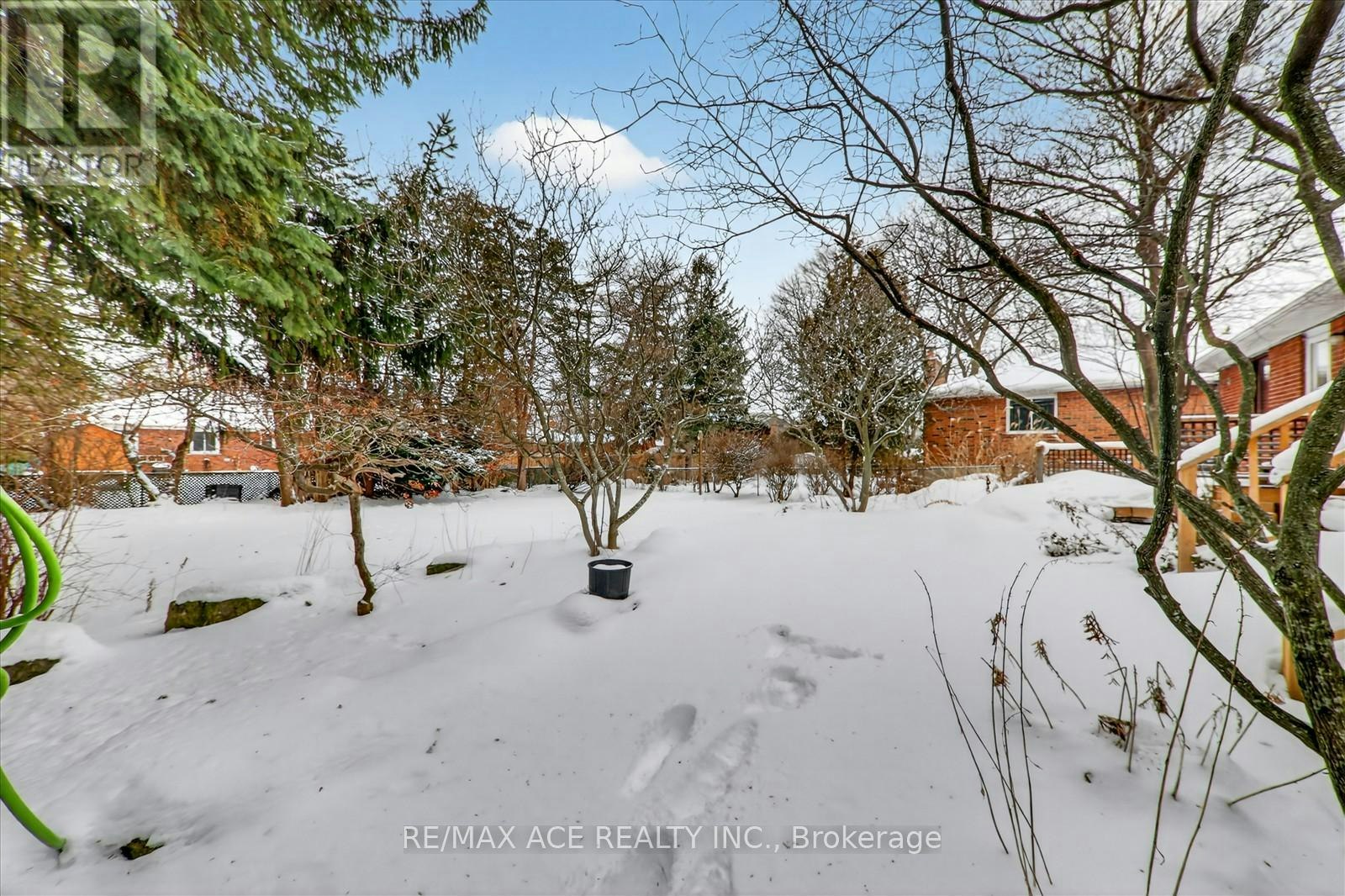 MAIN-40 Brinloor Boulevard, Toronto, ON, M1M 1L5 - 24