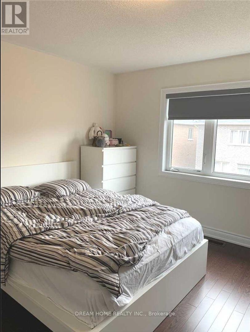 88 Mohandas Drive, Markham, ON, L3S 0E4 - 9