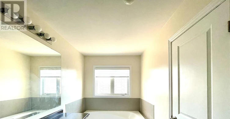 25 Paper Mills Crescent, Richmond Hill, ON, L4E 0V5 - 10