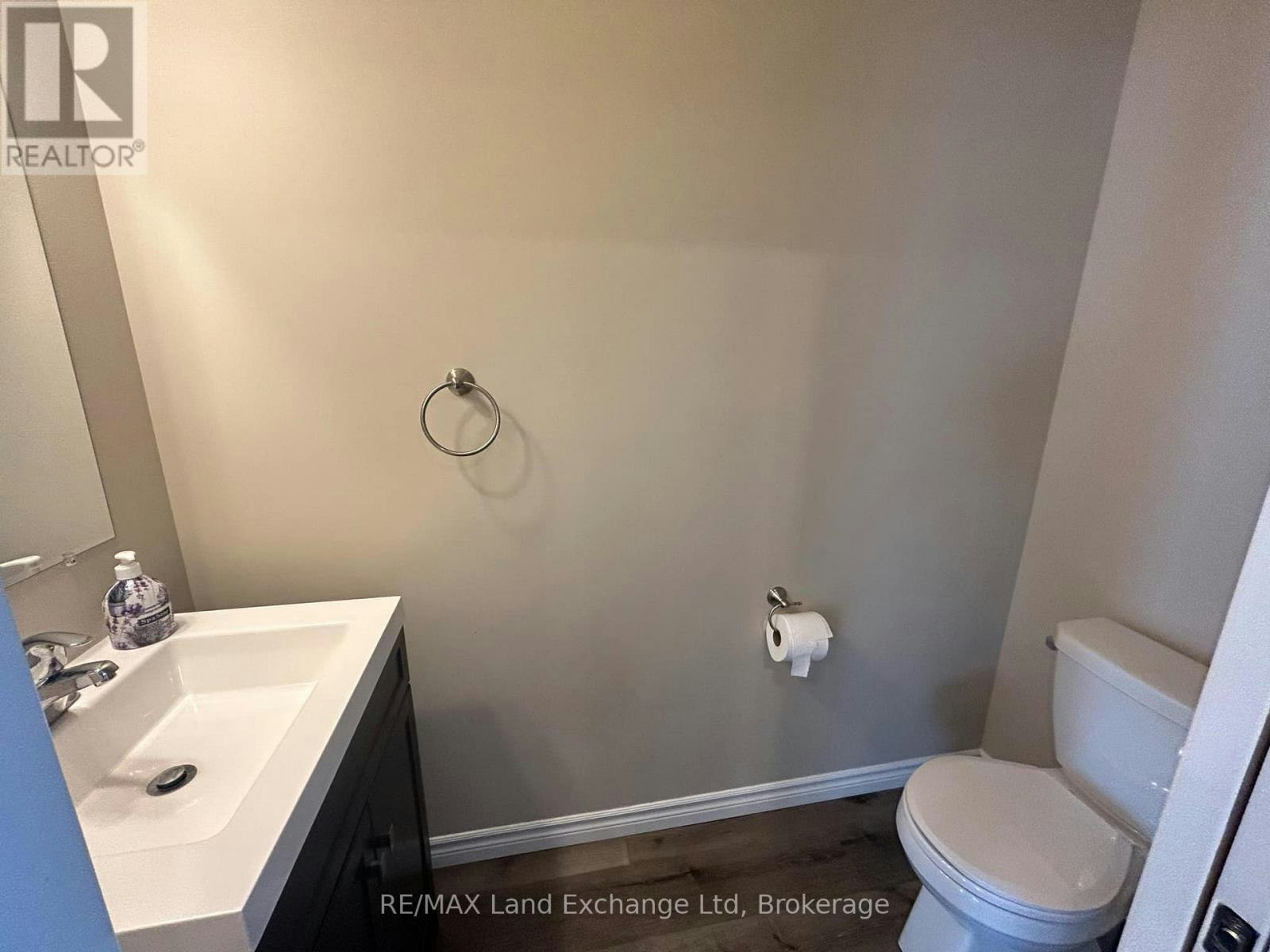 2-206 Rutledge Street, Wingham, ON, N0M 1H0 - 4