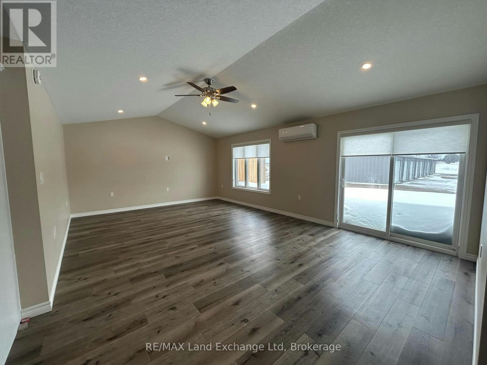 2-206 Rutledge Street, Wingham, ON, N0M 1H0 - 3
