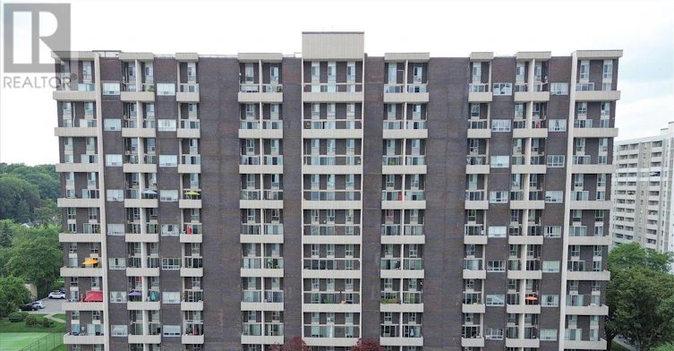 624-60 Southport Street, Toronto, ON, M6S 3N4