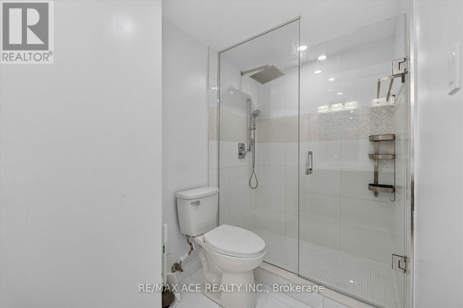 624-60 Southport Street, Toronto, ON, M6S 3N4 - 25