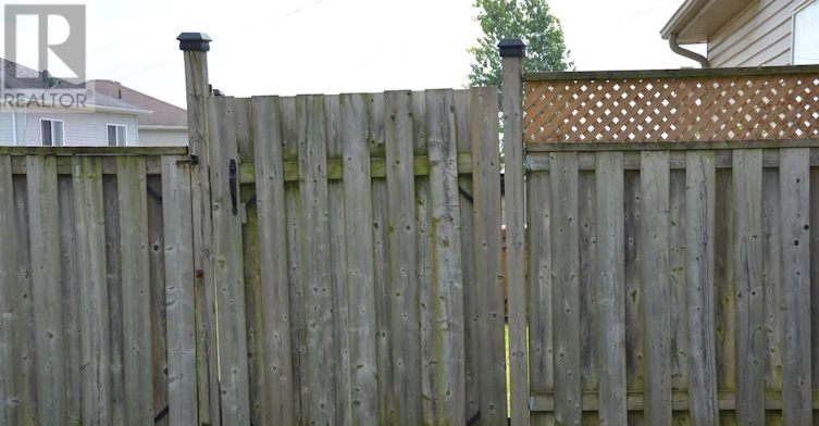 132 Henhoeffer Crescent, Kitchener, ON, N2E 4H3 - 7