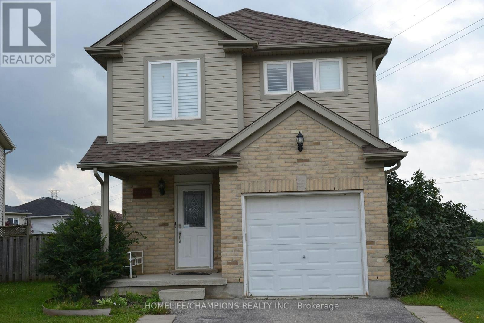 132 Henhoeffer Crescent, Kitchener, ON, N2E 4H3 - 2