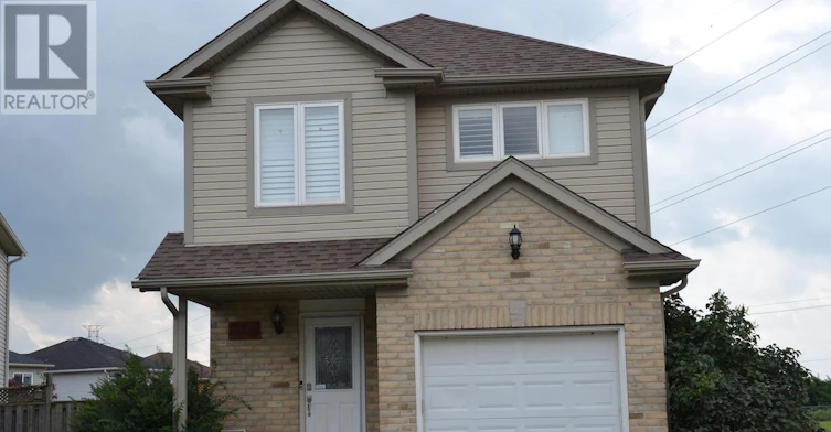 132 Henhoeffer Crescent, Kitchener, ON, N2E 4H3 - 2
