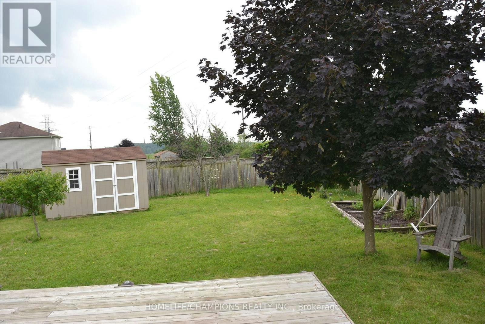 132 Henhoeffer Crescent, Kitchener, ON, N2E 4H3 - 3