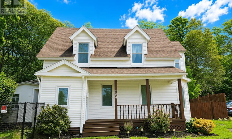 284 Provost Street North