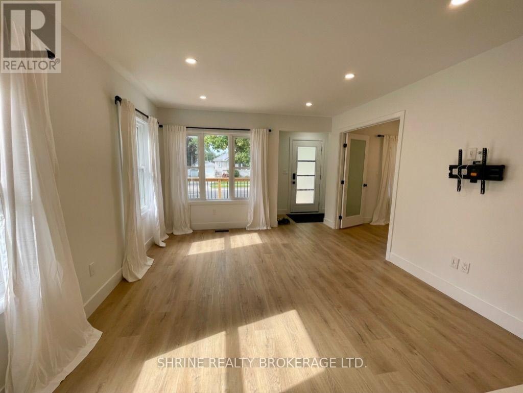 792 Fleet Street, London, ON, N5Y 1R9 - 8