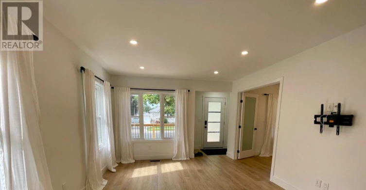 792 Fleet Street, London, ON, N5Y 1R9 - 8