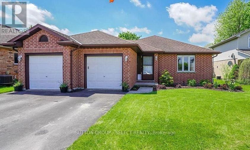 234 Parkview Drive, Strathroy, ON, N7G 4C1