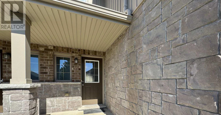 3186 Singleton Avenue, London, ON, N6L 0B8 - 2