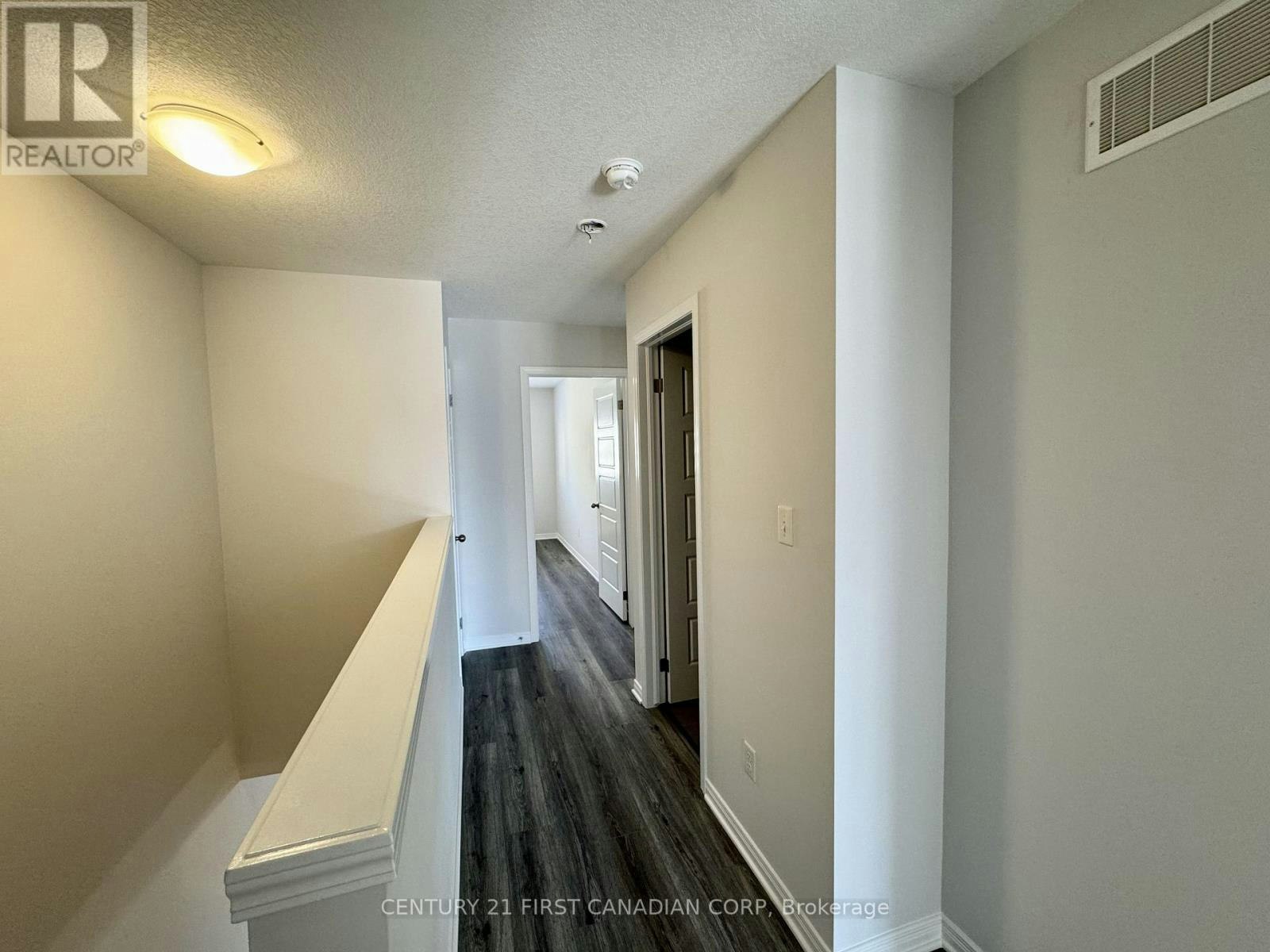 3186 Singleton Avenue, London, ON, N6L 0B8 - 12