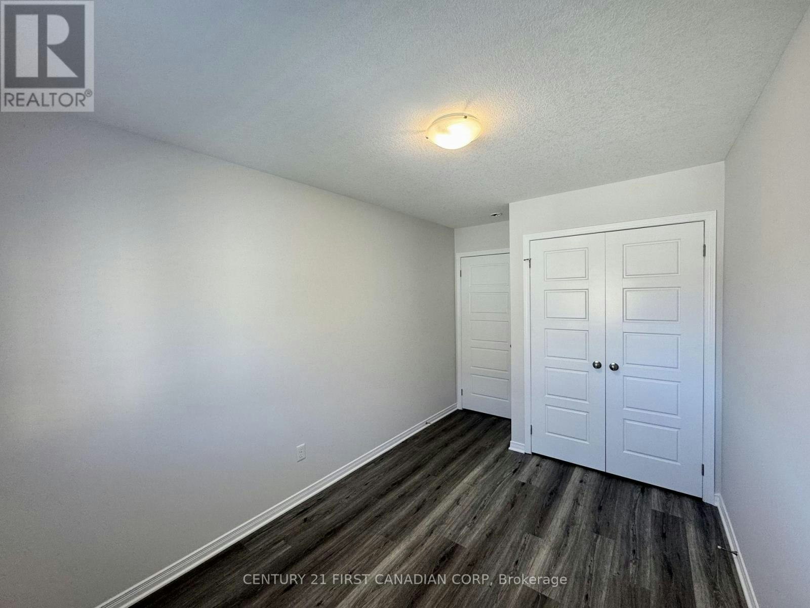 3186 Singleton Avenue, London, ON, N6L 0B8 - 18