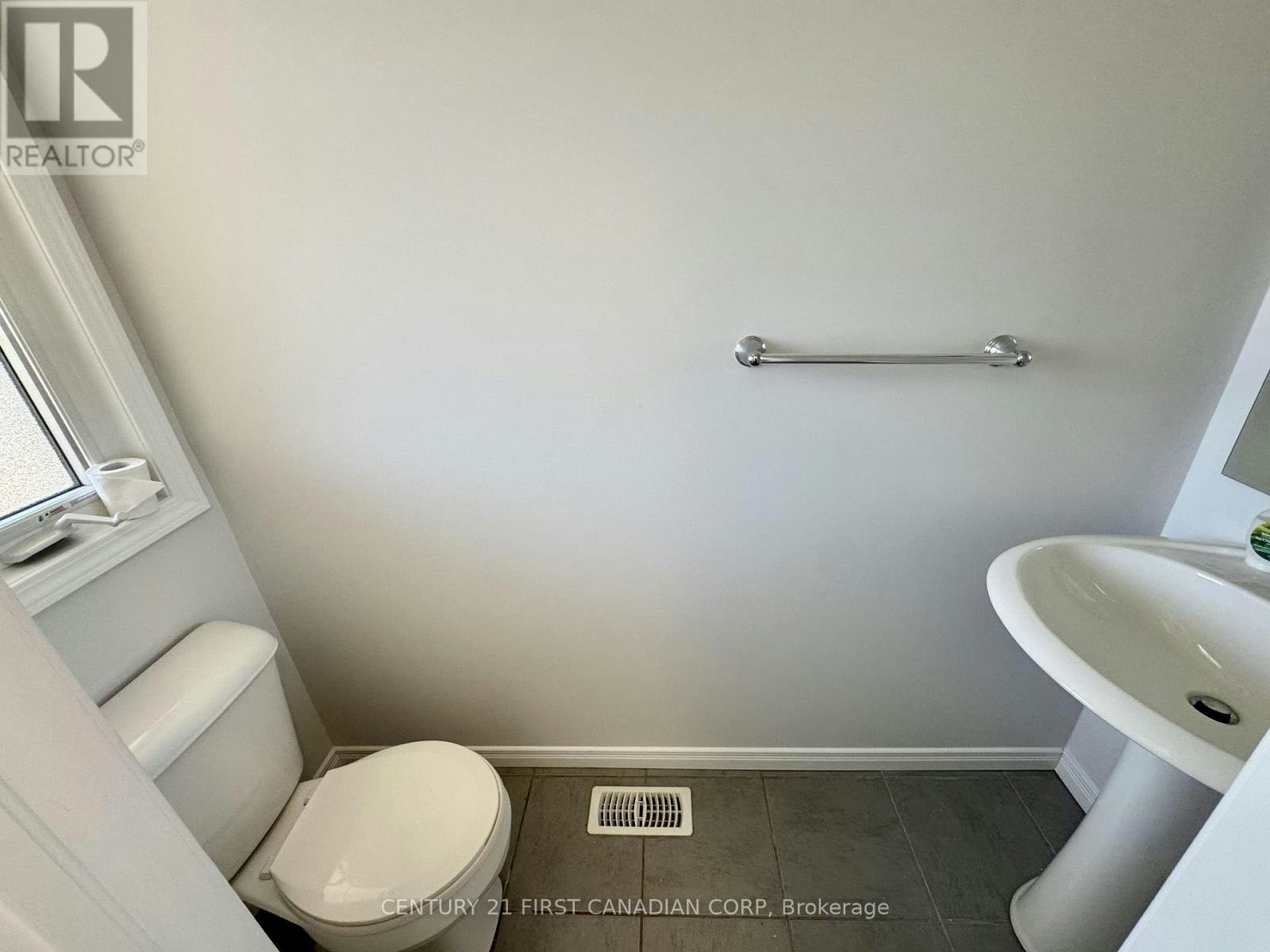 3186 Singleton Avenue, London, ON, N6L 0B8 - 11