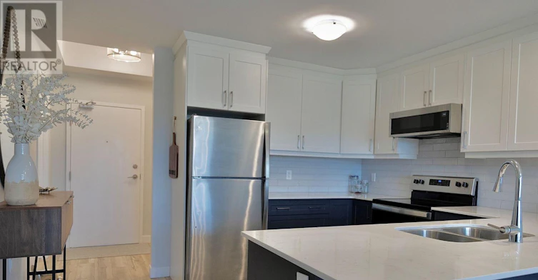 403-100 The Promenade, Port Stanley, ON, N5L 0B7 - 5