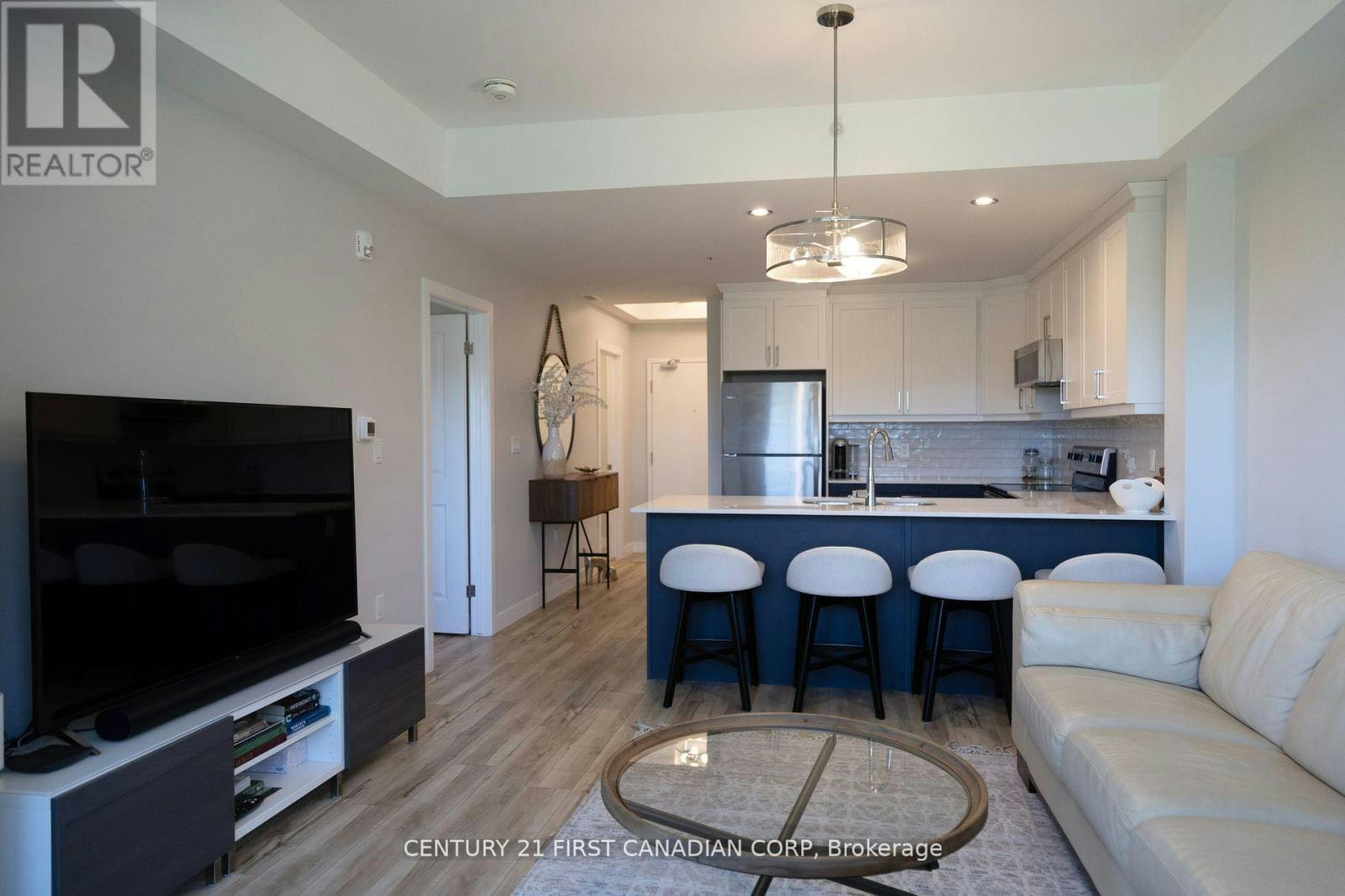 403-100 The Promenade, Port Stanley, ON, N5L 0B7 - 8