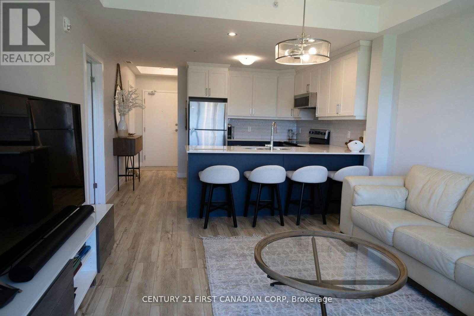 403-100 The Promenade, Port Stanley, ON, N5L 0B7 - 7