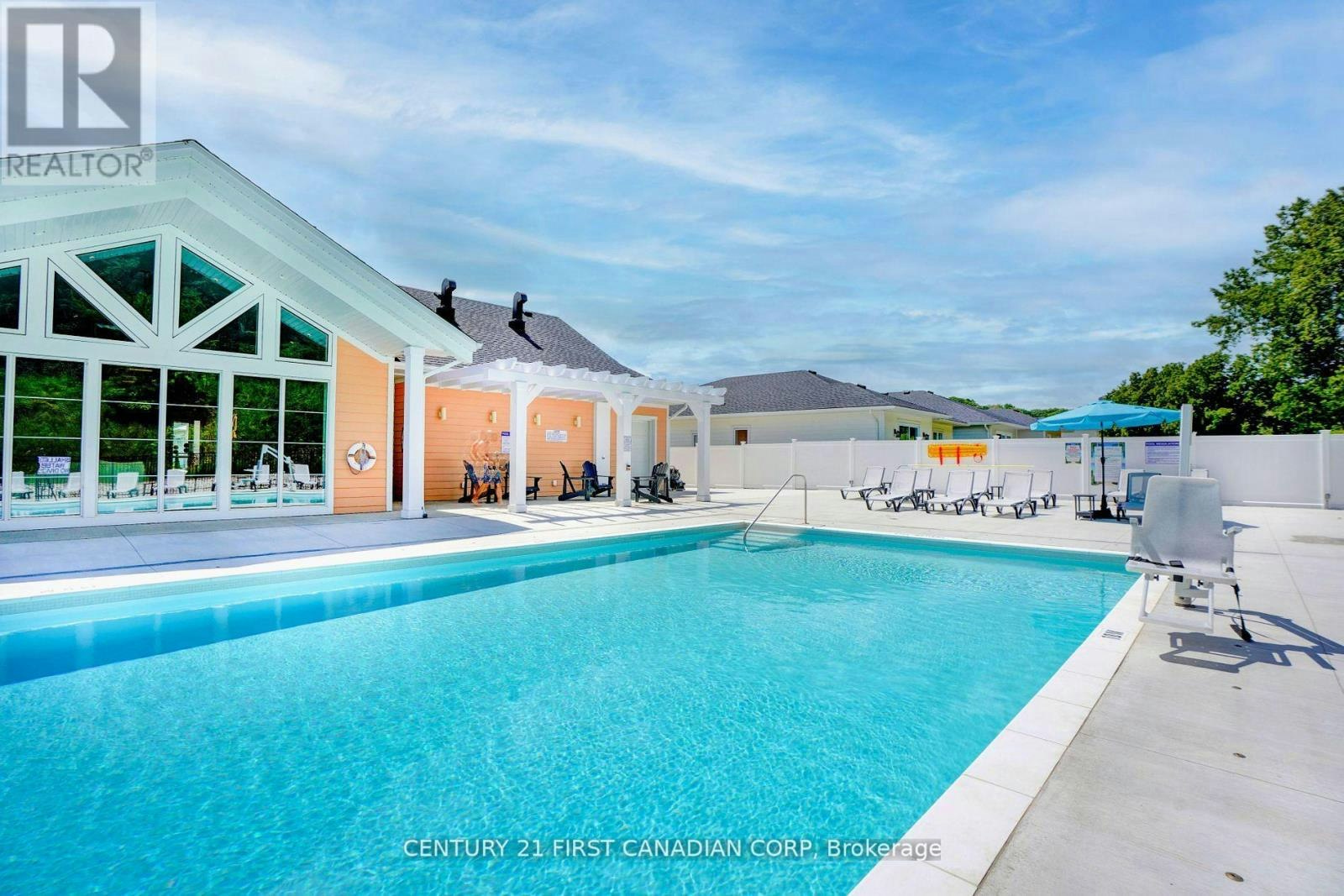 403-100 The Promenade, Port Stanley, ON, N5L 0B7 - 19
