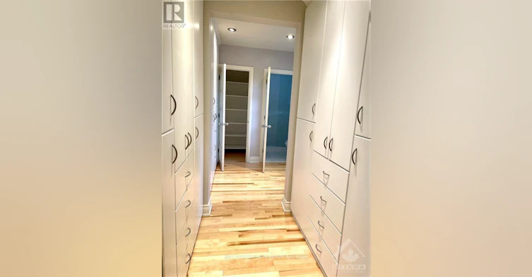 522 Piccadilly Avenue, Ottawa, ON, K1Y 0H8 - 11