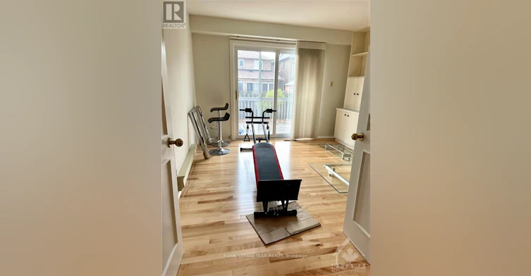 522 Piccadilly Avenue, Ottawa, ON, K1Y 0H8 - 6
