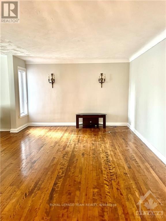 522 Piccadilly Avenue, Ottawa, ON, K1Y 0H8 - 5