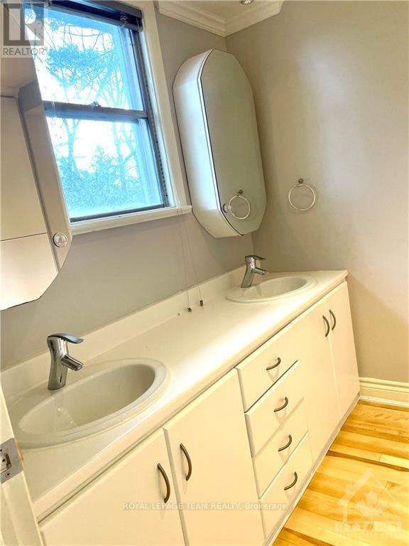 522 Piccadilly Avenue, Ottawa, ON, K1Y 0H8 - 13