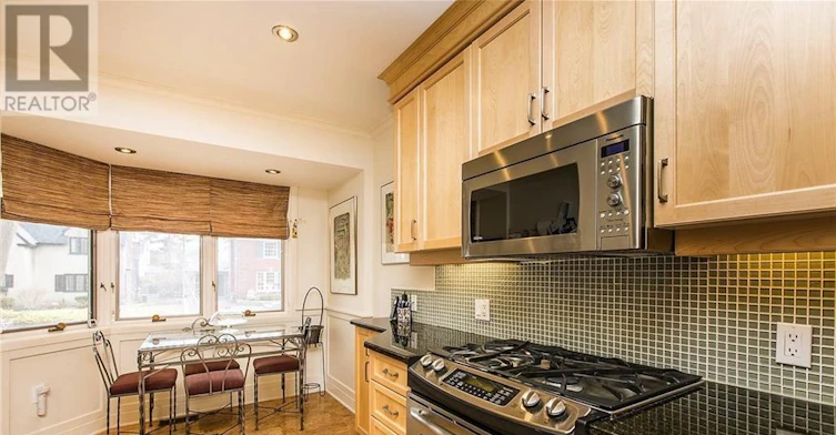 522 Piccadilly Avenue, Ottawa, ON, K1Y 0H8 - 3